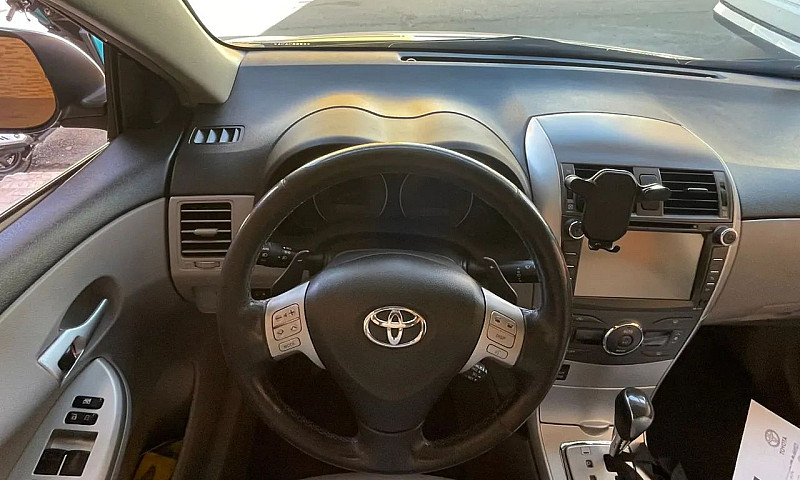 Toyota Corolla Xei 2...