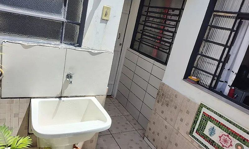 Quarto Para Até 2 Mu...