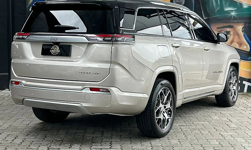 Jeep Commander Overl...