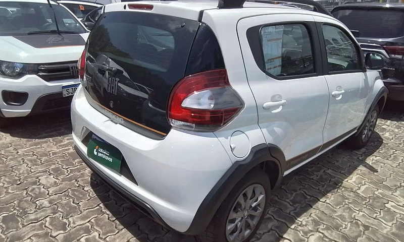Fiat Mobi Trekking 1...