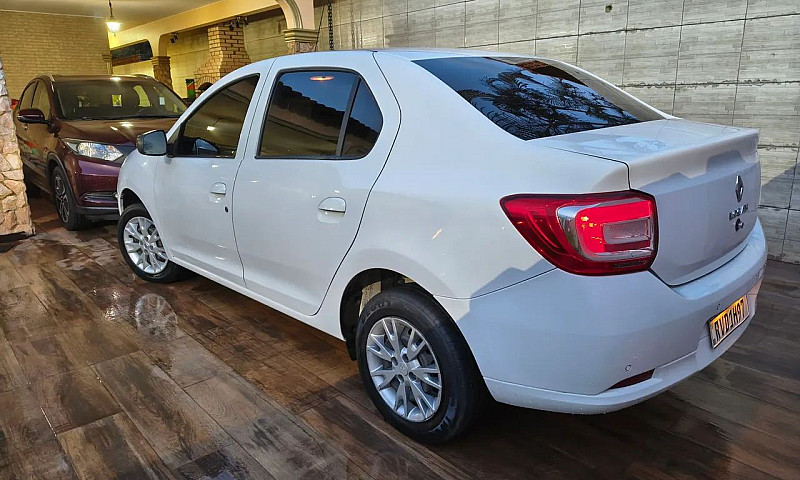 Renault Logan Zen Fl...