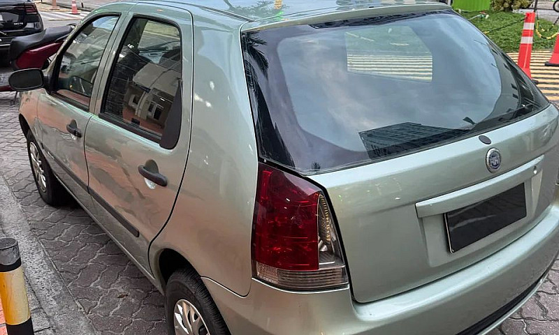 Fiat Palio 1.0/ Trof...