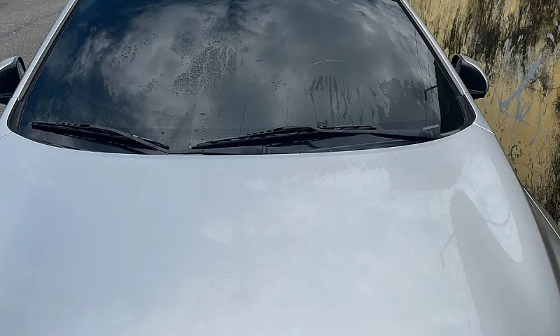 Kia Motors Cerato 1....