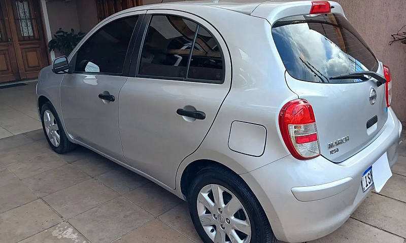 Nissan March Sv 1.6 ...