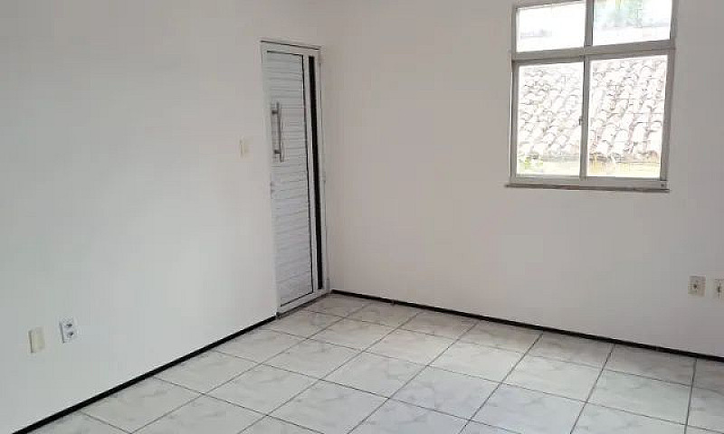 Amplo Apartamento No...