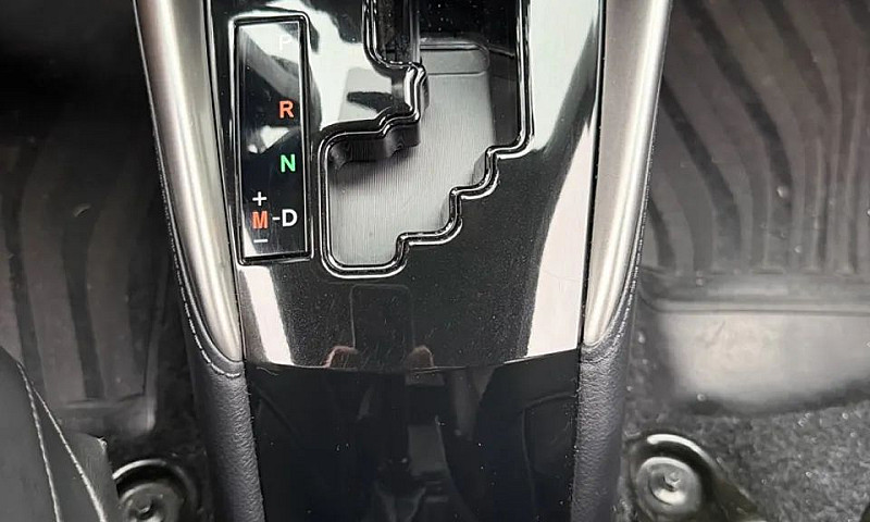 Toyota Yaris Xl Seda...