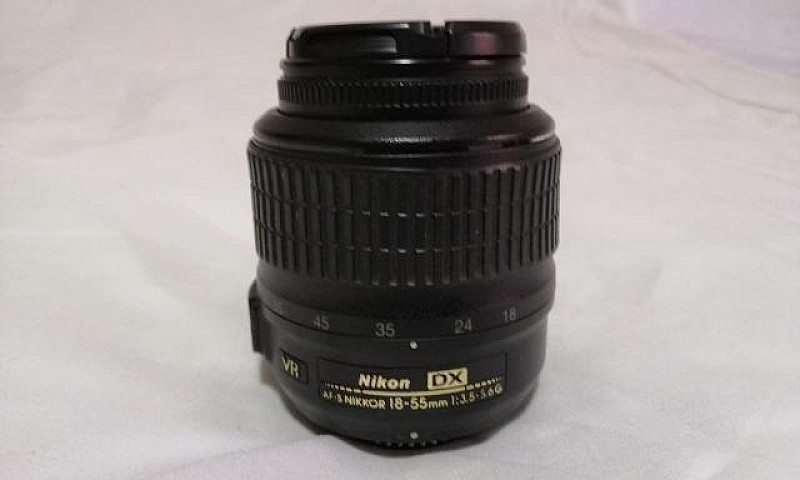 Nikon D5000 Lente 18...