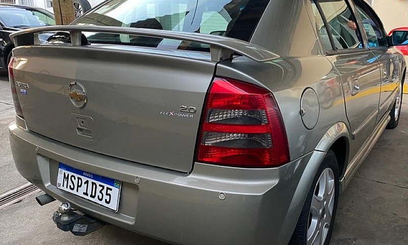 Gm Astra Advantage 2...