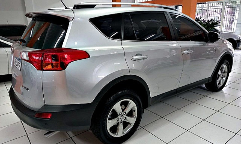 Toyota- Rav4 2.0 4X2...