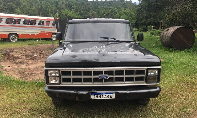 F-1000 Muito Inteira...