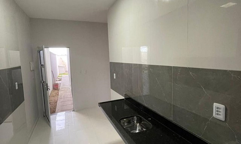 Casa De Três Quartos...