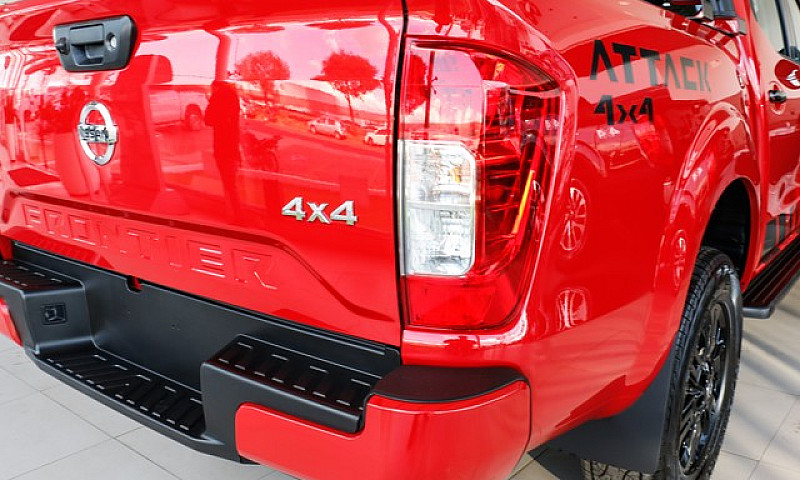 Nissan Frontier 2.3 ...