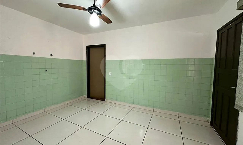Casa Com 2 Quartos P...