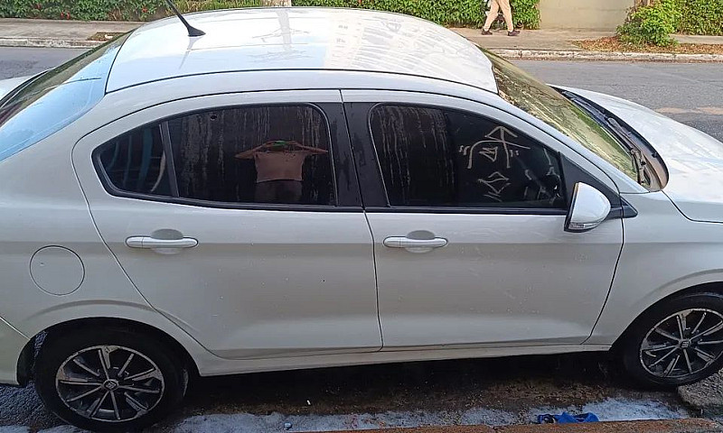 Fiat Cronos 1.3 8V F...