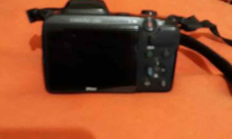 Máquina Fotográfica ...