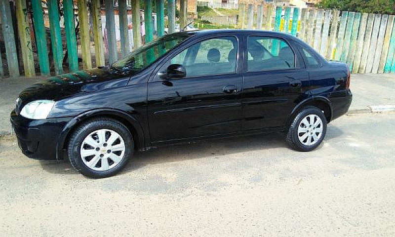 Corsa Sedan 1.4...