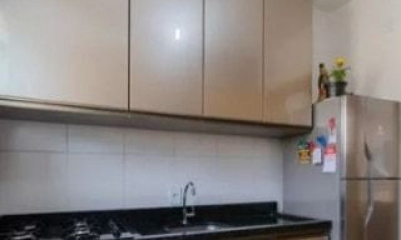 Apartamento Com Móve...