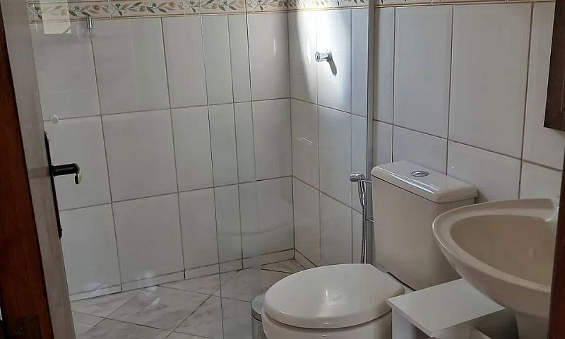 Casa 2 Quartos No Ce...