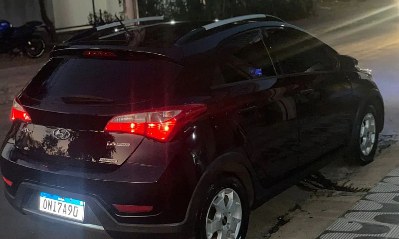 Hyundai Hb20X Style ...