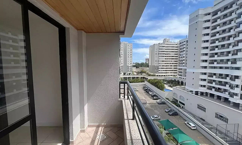 2 Quartos Sendo 1 Su...