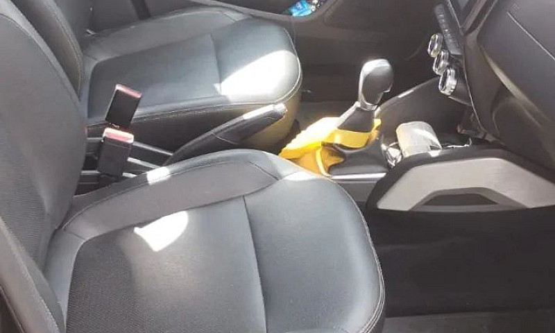 Renault Duster Iconi...