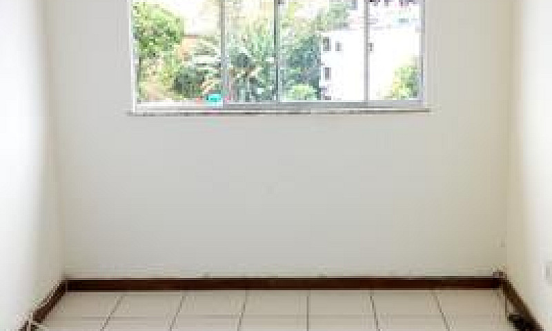 Aluga-Se Apartamento...
