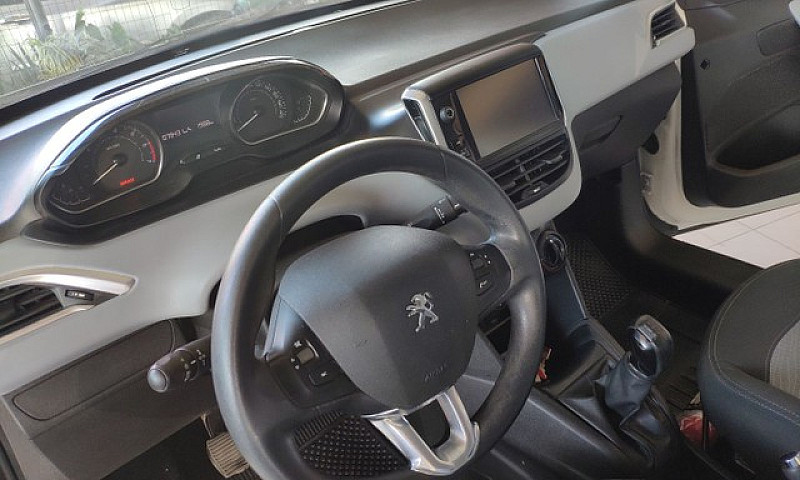 Peugeot 208 Active P...