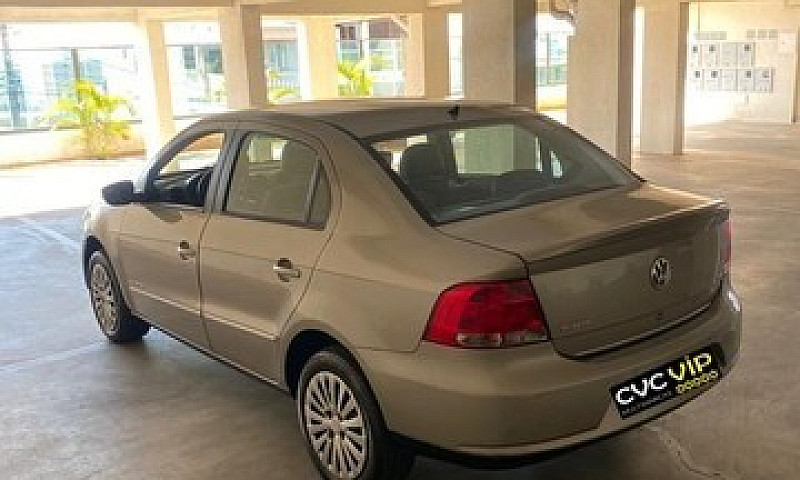Vw/Voyage 1.6 Confor...