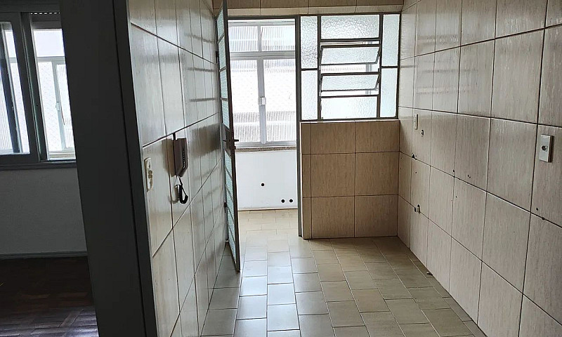 Apto Av. Do Forte - ...