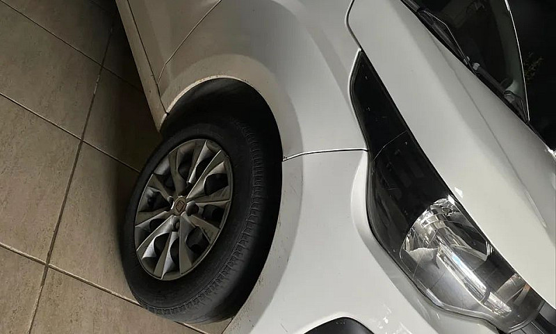 Fiat Mobi Easy On 1....