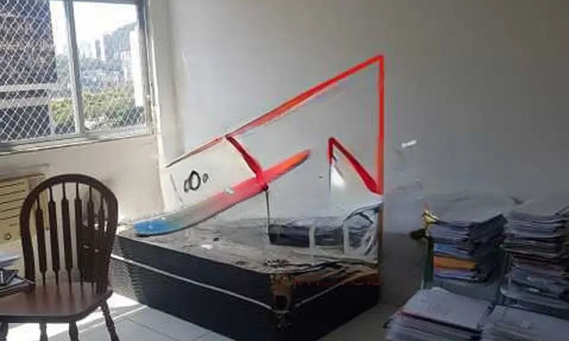 Apartamento-À Venda-...