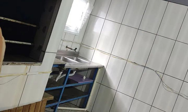 Alugo Casa Top...