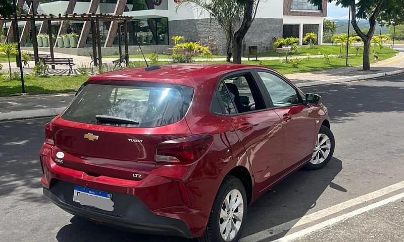Chevrolet Onix Hatch...