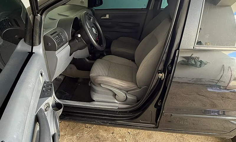 Volkswagen Spacefox ...