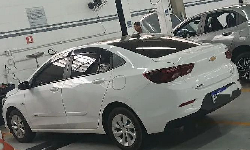 Chevrolet Onix Plus ...