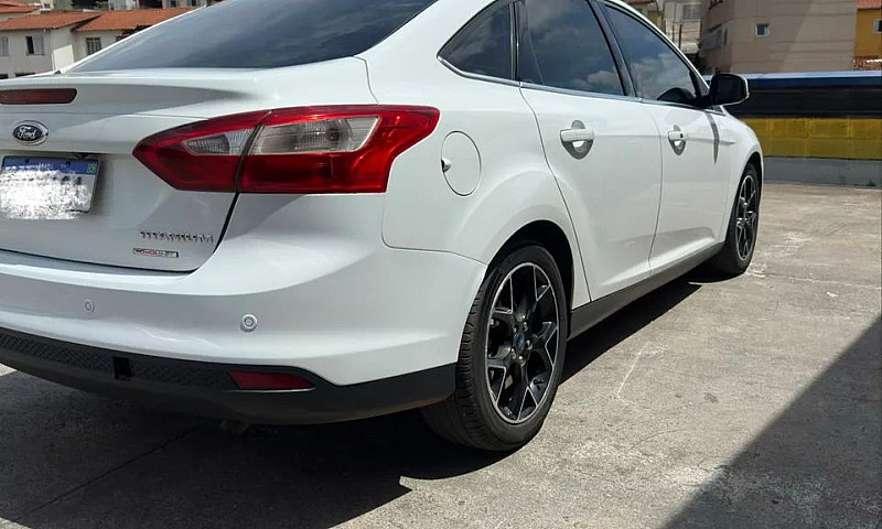 Ford Focus Sed. Ti./...
