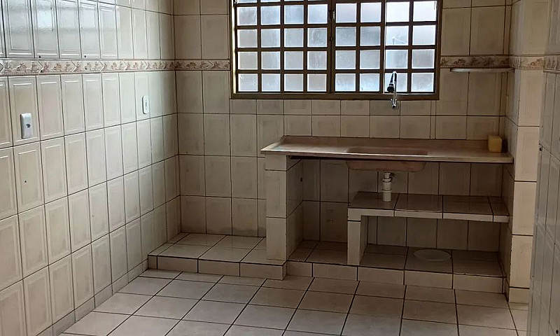Aluga-Se Apartamento...