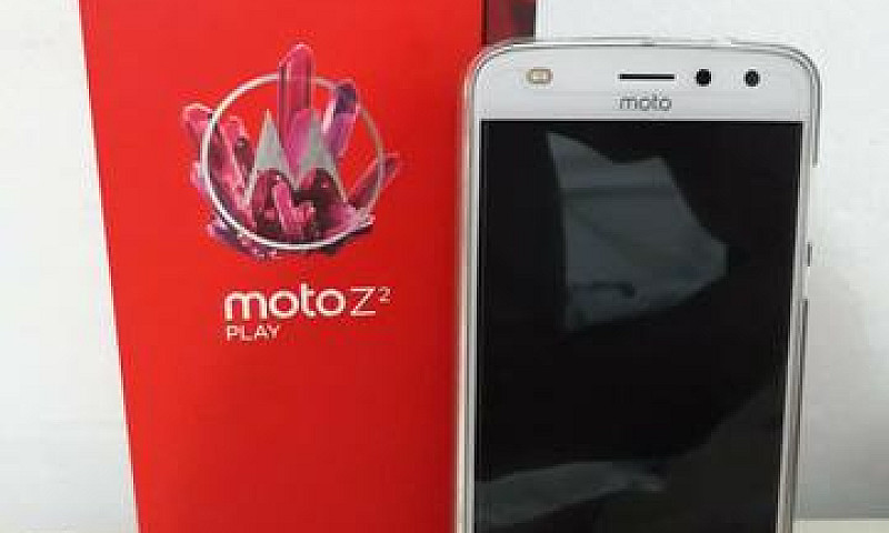 Moto Z2 Play...