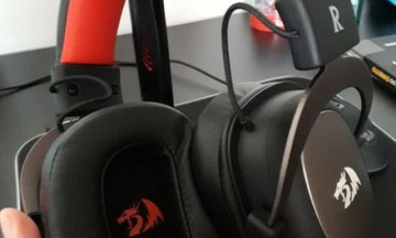 Headset Redragon Zeu...