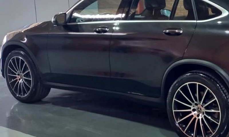 Mercedes-Benz Glc 30...