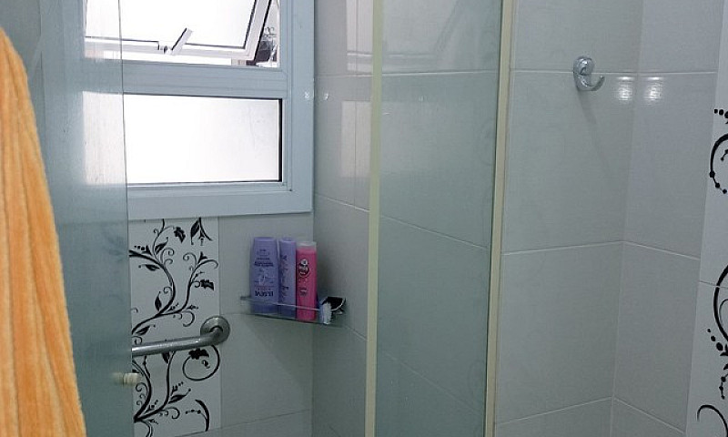 Quarto Inteiro Em Ap...