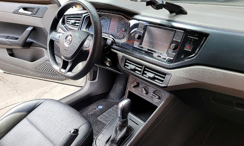 Polo 1.0 Tsi Confort...