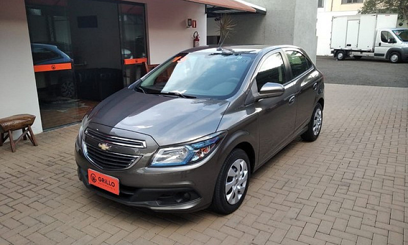 Chevrolet Onix Hatch...
