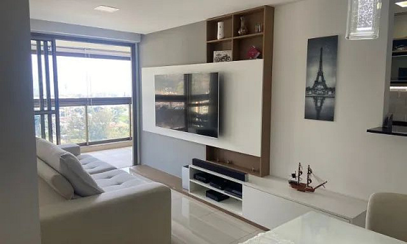 Apartamento Com Uma ...