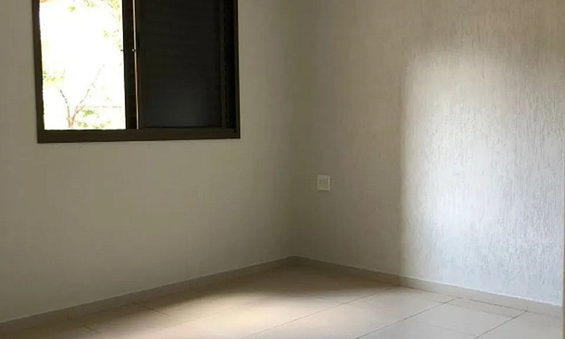 Alugo Apto 3 Quartos...