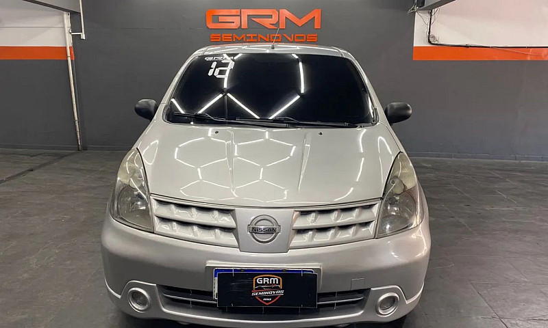 Nissan Livina Sl 1.8...