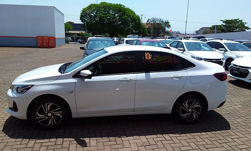 Chevrolet Onix Plus ...