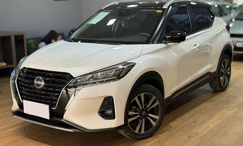 Nissan Kicks Exclusi...