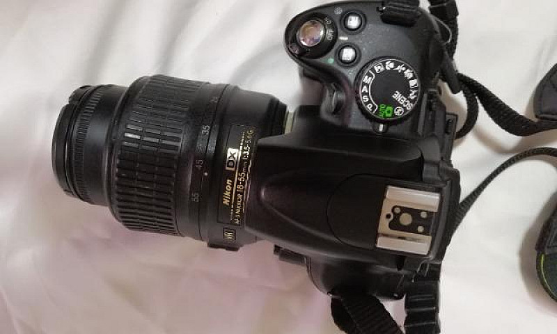 Nikon D5000 Lente 18...