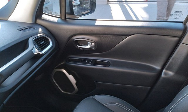 Jeep Renegade Longit...